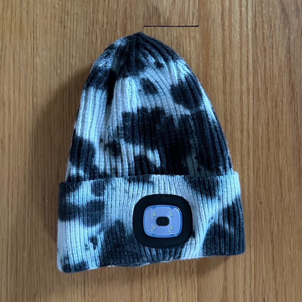 Monochrome LED Beanie Hat